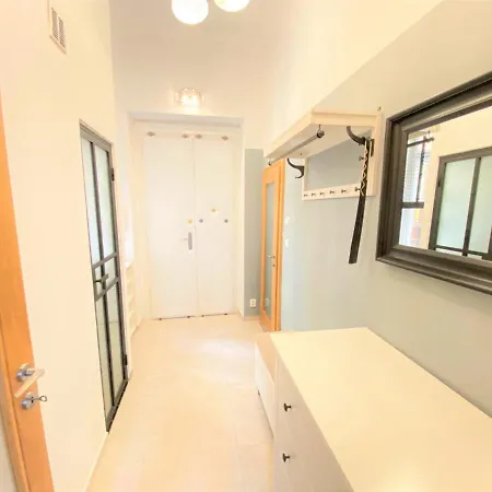 Apartment Black Eagle