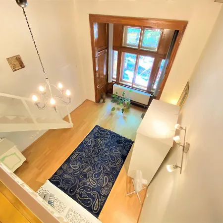 Apartment Black Eagle