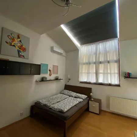 Black Eagle Apartment