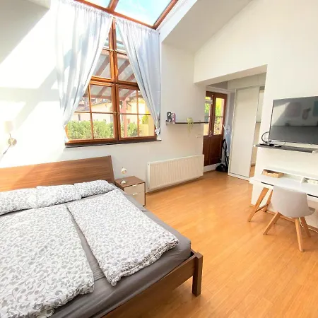 Apartment Black Eagle