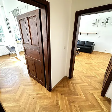Black Eagle * Prag